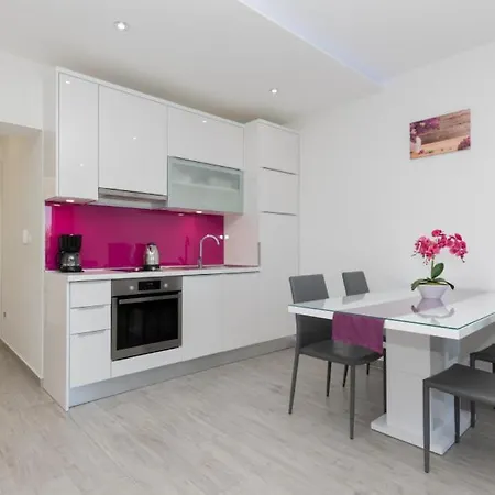 Apartmán Mia 5 - Omis By Guide